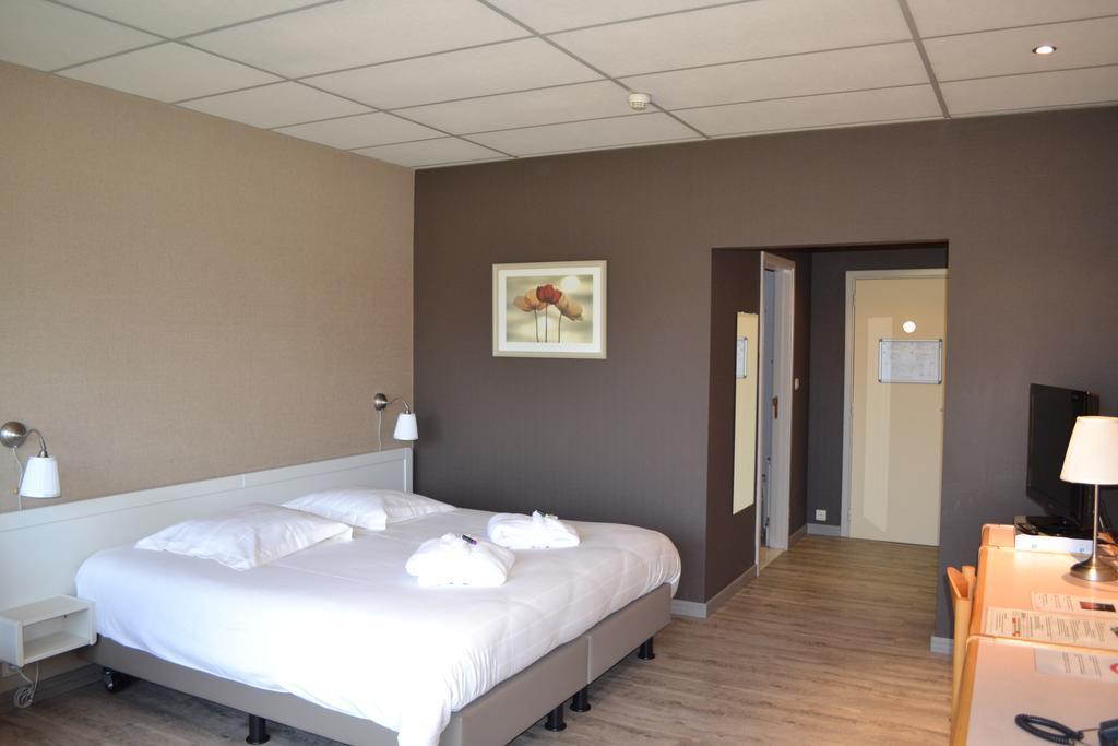 Le Relais De La Haute Sambre Lobbes Exteriör bild