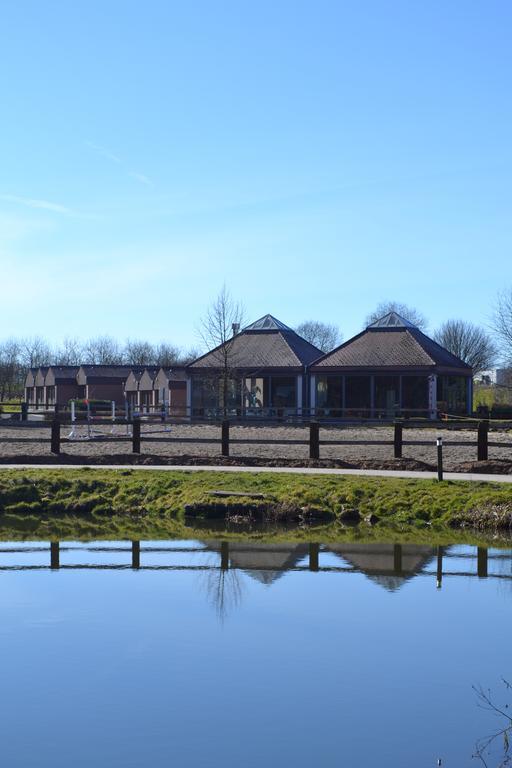 Le Relais De La Haute Sambre Lobbes Exteriör bild